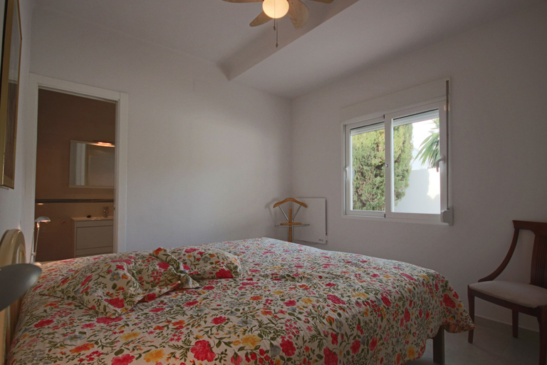 Bedroom 2, Private Family Retreat With Pool Short Walk to the Sea, Alicante