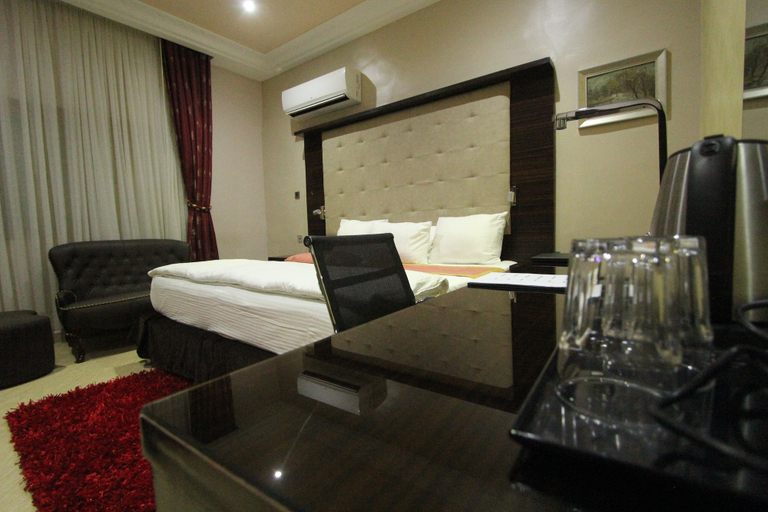 Bedroom 3, Eterno Hotels Limited, Ikpoba-Okha