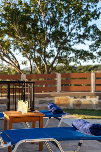 4, Asfendamos Villas, Crete