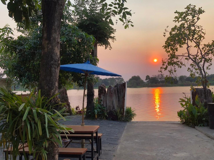 Sport & Beauty, Ruen Thai Ban Rim Nam, Mueang Kamphaeng Phet