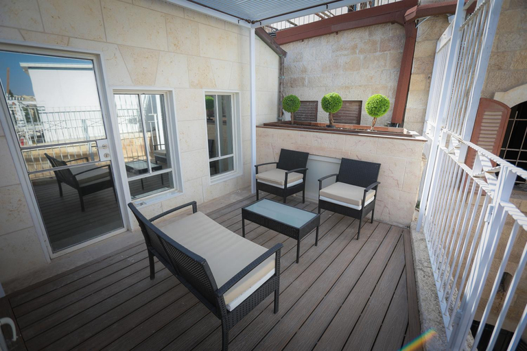 Others 2, Western Wall Luxury House, Jerusalem