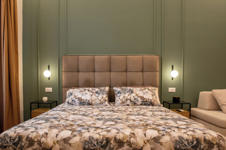 Bedroom 4, Suite 33, Napoli