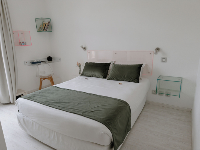 Bedroom 4, Ideal Séjour Cannes, Hôtel de Charme, Alpes-Maritimes