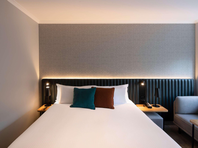 Bedroom 18
