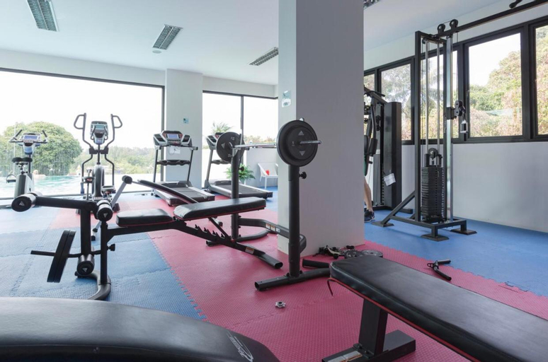 Others 4, Wow 2 Br Apt Seaview, Pool, Gym, walk to beautiful Nai Yang Beach, Phuket Island
