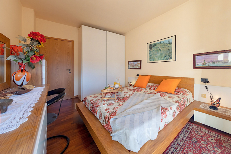 Bedroom 2, Kristall Lago 233 by Wonderful Italy, Brescia