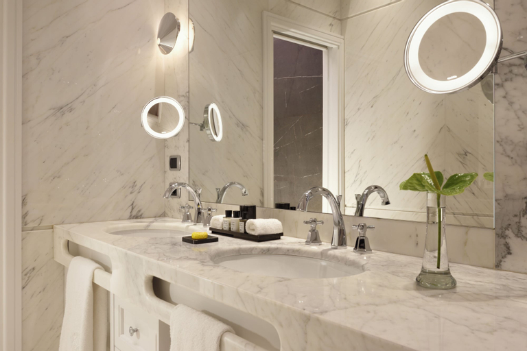 Bathroom 5