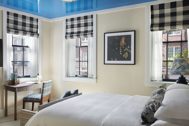Bedroom 3, Beacon Hill Hotel, Suffolk