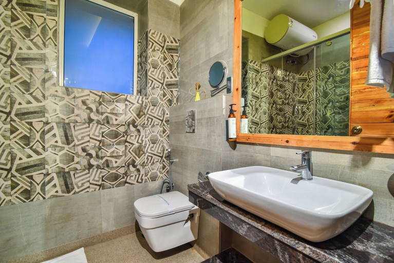 Bathroom 4, D'S CASA Hotel, Kangra