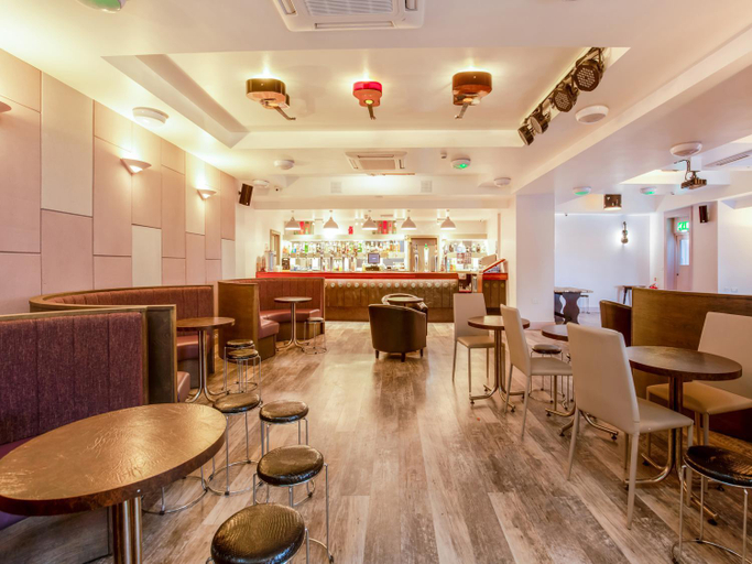 Food & Drinks 3, Padarn, Gwynedd