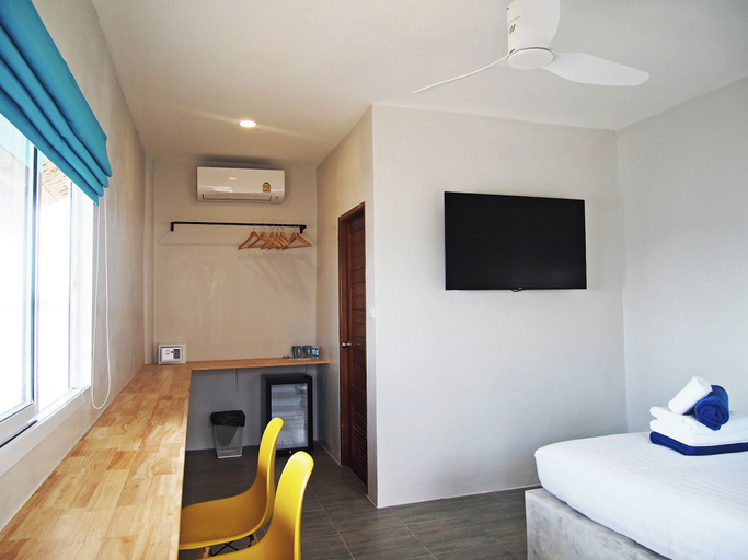 Bedroom 2, Sand Terrace Beach Bungalows, Ko Phangan