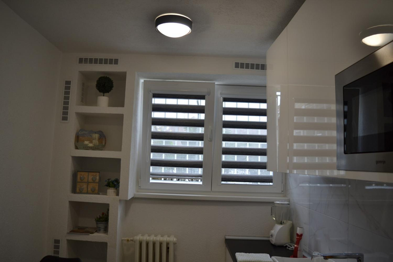 Bathroom 9