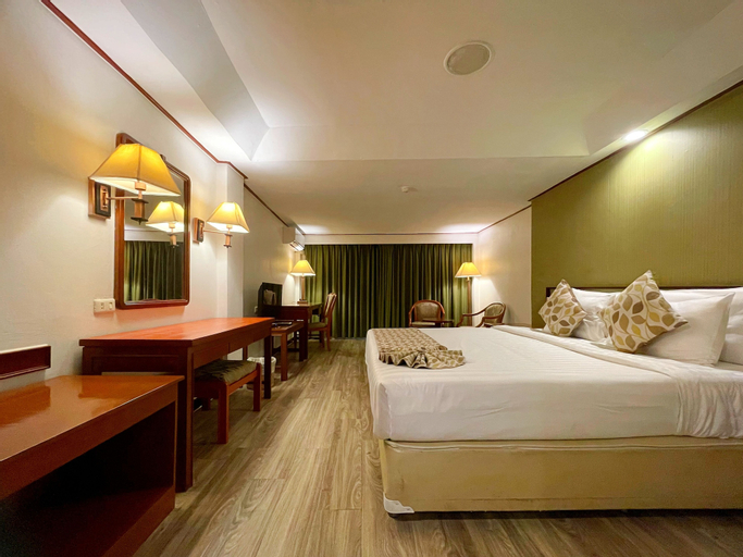 Bedroom 16