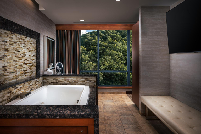 Bedroom 25