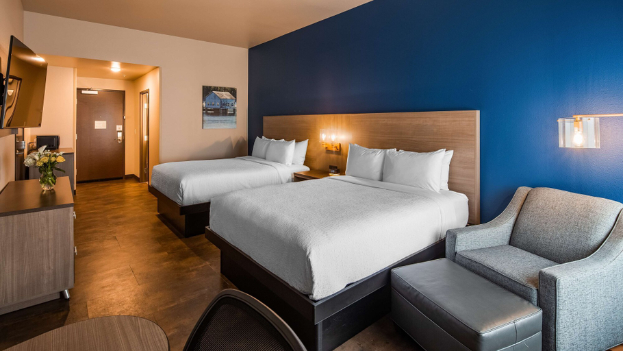 Bedroom 3, The Forge Hotel, BW Signature Collection, Deer Lodge