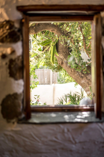 Others 2, Natura cottages, Crete