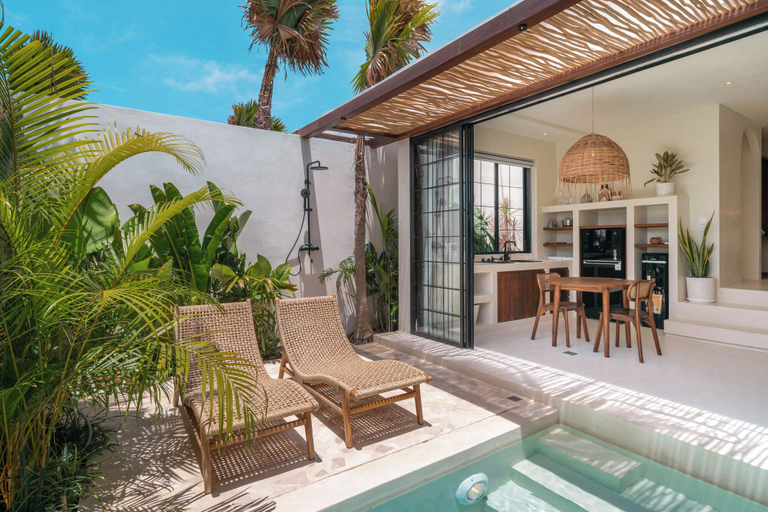 Sport & Beauty 2, Casa Melosa - Charming and Intimate Villa Nestled in Umalas, Badung