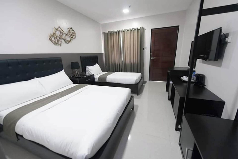 Bedroom 3, Bumble V Subic Hotel, Morong