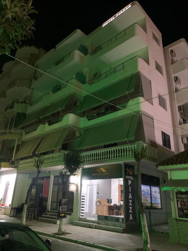 Others 4, Hotel Piazza, Sarandës