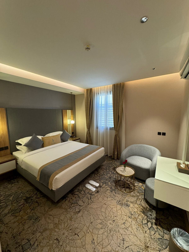 Bedroom 5, Ramadi Hotel, Tabuk