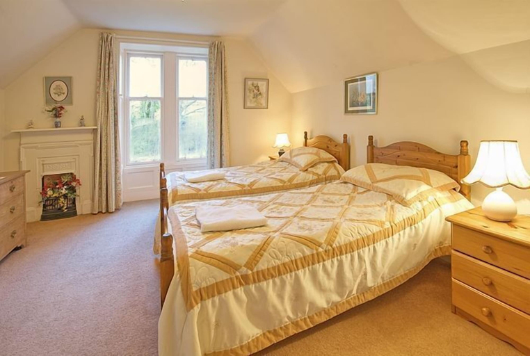 Bedroom 2, Orroland Lodge, Dumfries and Galloway