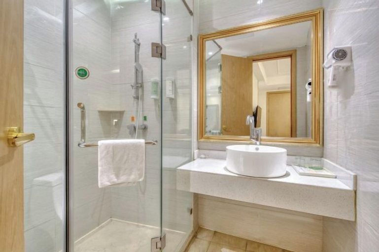 Bathroom 3