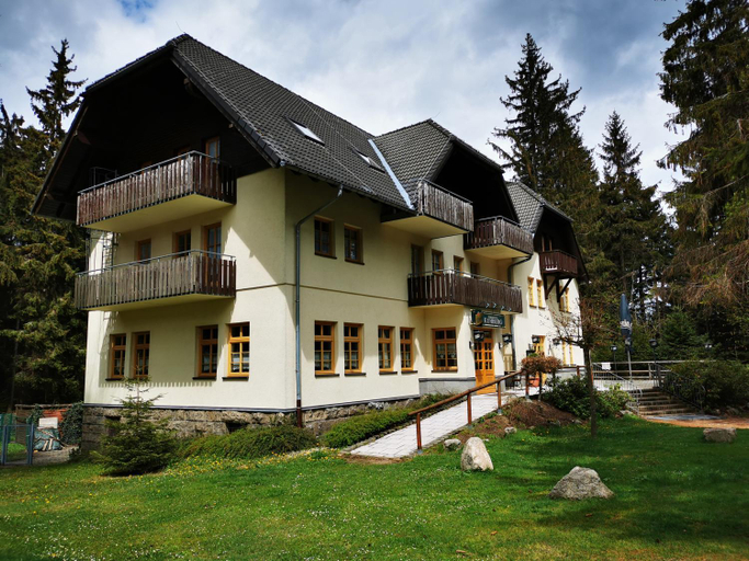 Others 2, Haus Kuhberg, Erzgebirgskreis
