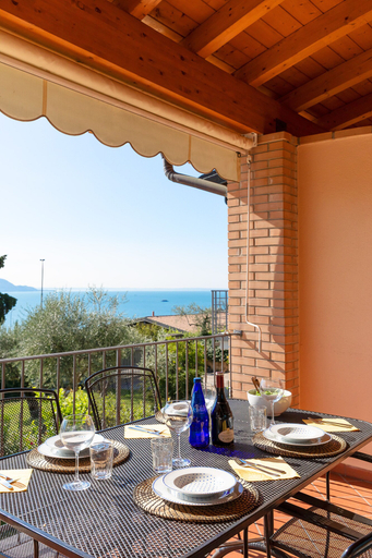 Others 5, Le Olive 8-4 Apartment by Wonderful Italy, Brescia