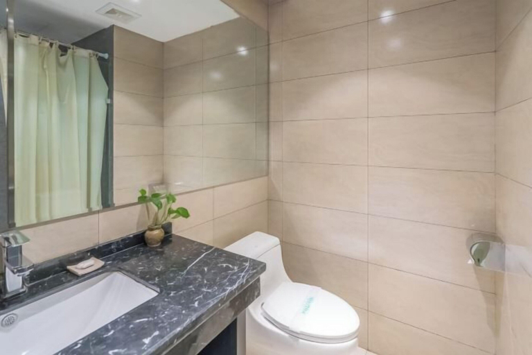 Bathroom 4, Mijng Qiyuan Minority Theme Hotel, Pu'er