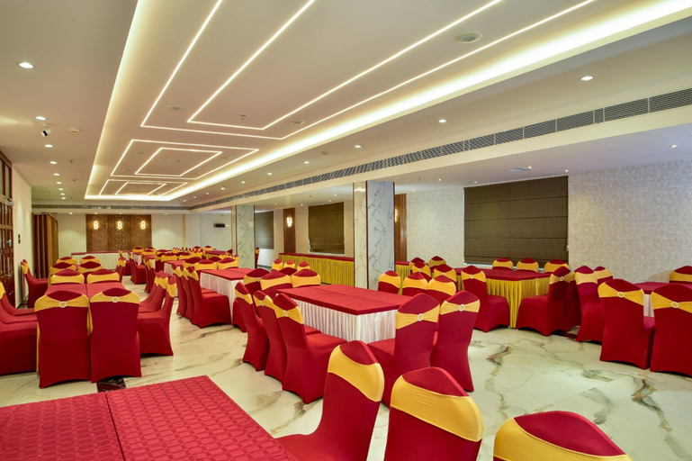 Food & Drinks 4, Hotel Dain Castle, Thiruvananthapuram