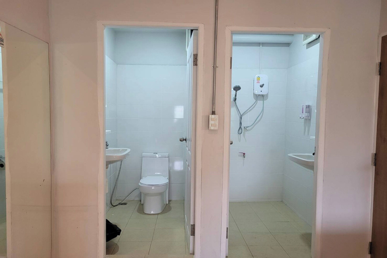 Bathroom 4, ASAYA House, Muang Chiang Mai