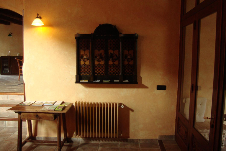 Public Area, Mas Els Terrats, Girona