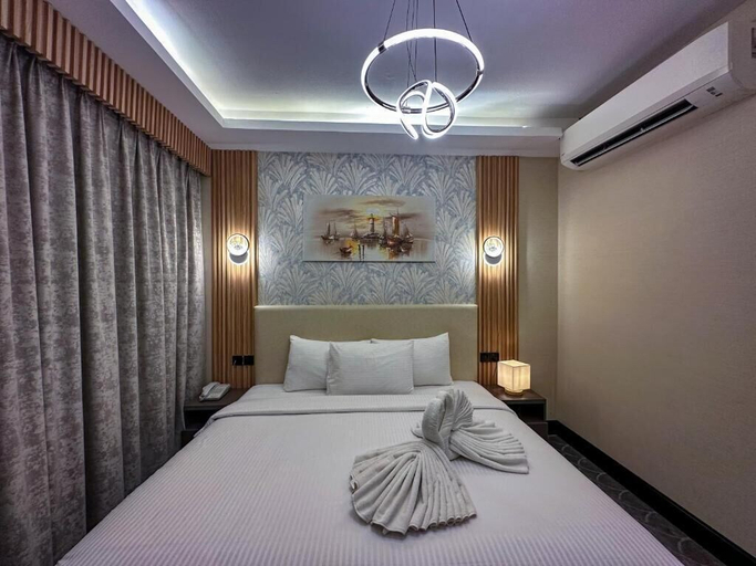Bedroom 3, Gold Sky Avenue Hotel, Dubai