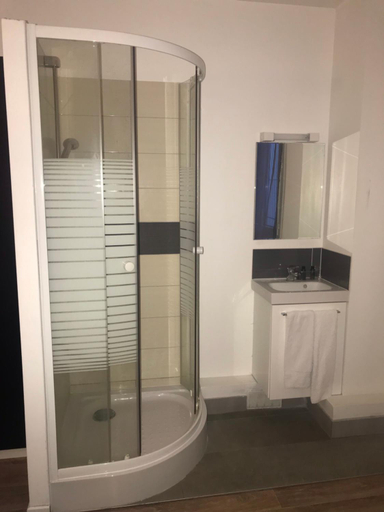 Bathroom, L'ENTRE-POTS, Yvelines