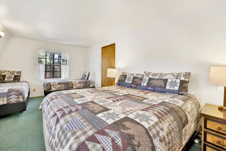 Bedroom 3, Breezy TWO #113, San Bernardino