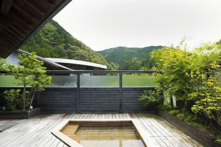 Others 5, Auberge Tosayama, Kōchi