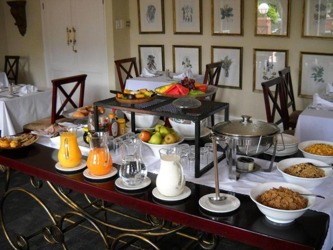 Food & Drinks 5, Redlands Hotel, Umgungundlovu