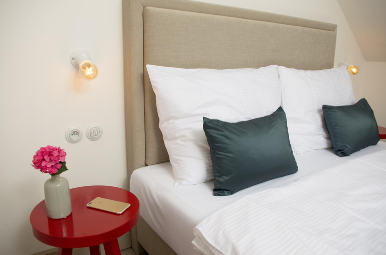 Bedroom 3, Hotel Kocour, Třebíč