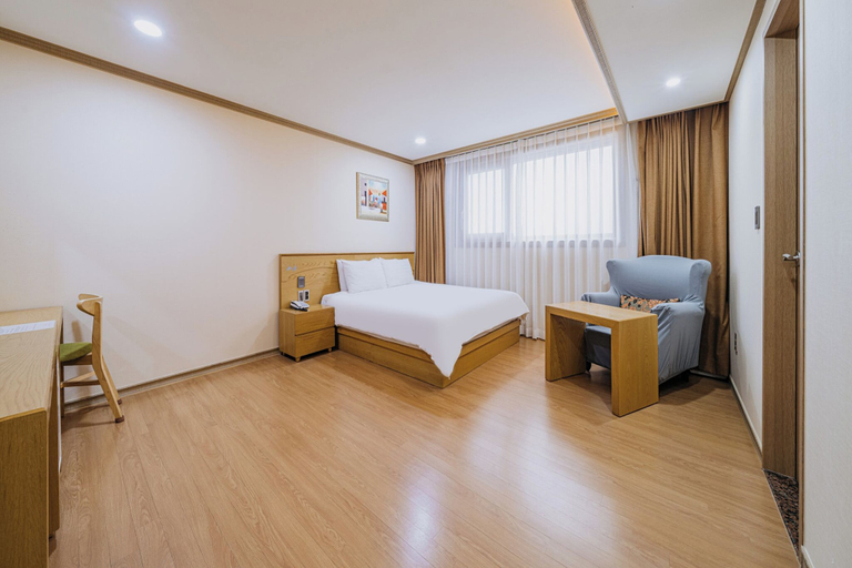 Bedroom 3, Nohyung Hotel, Jeju