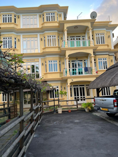 Exterior & Views 1, Apartment Derningham