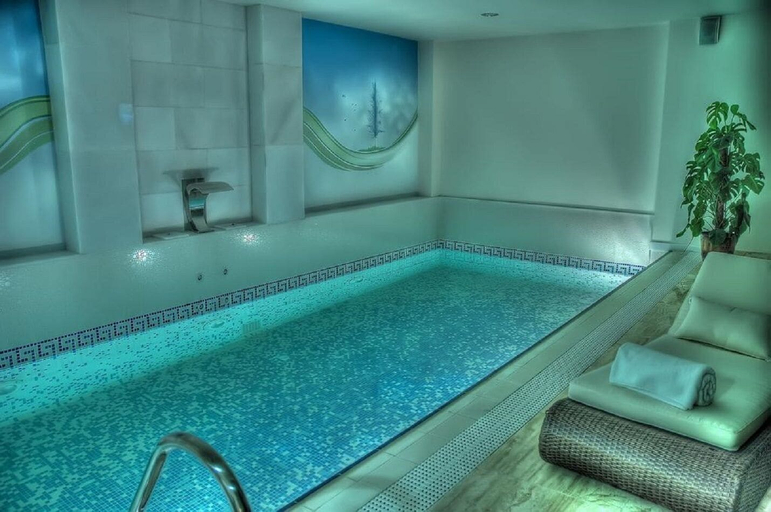 Sport & Beauty, Lake Palace Hotel & Restaurant, Baku