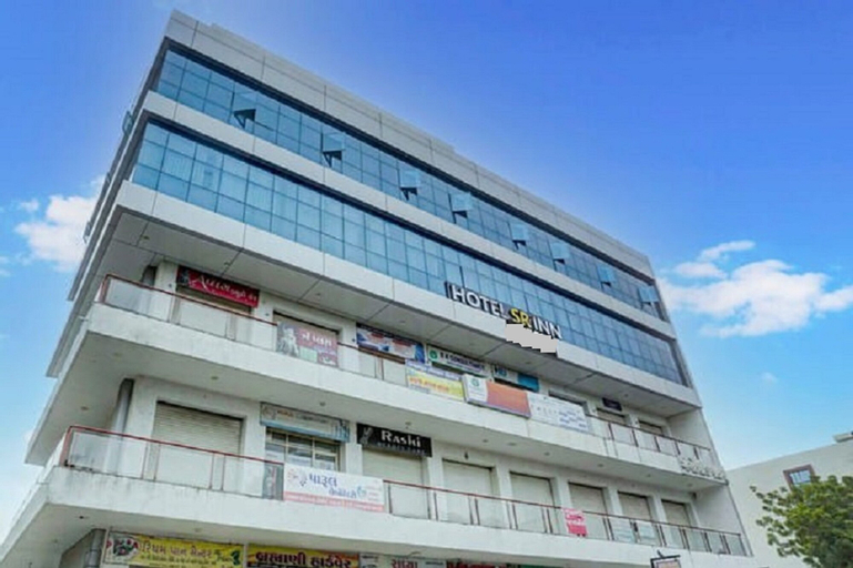 Hotel SR Inn, Anand