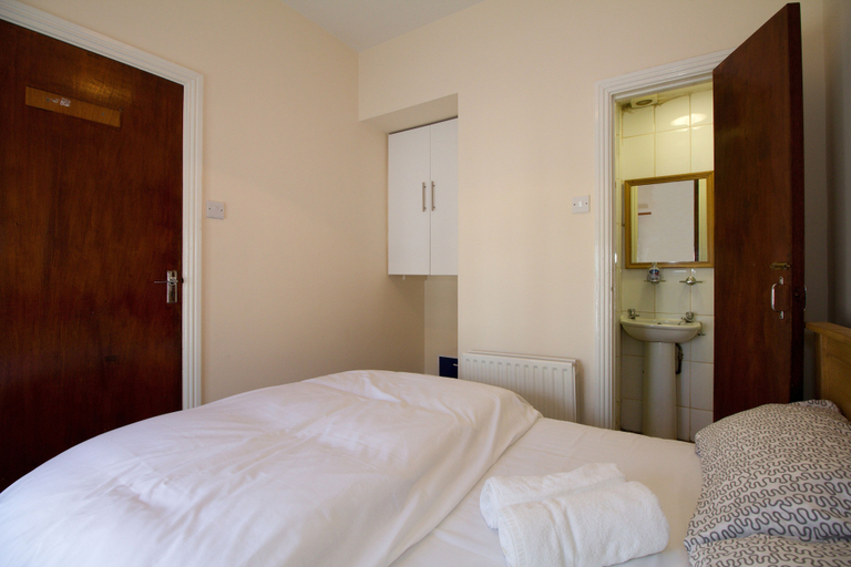 Bedroom 2, Gardiner Street Self Catering, Dublin