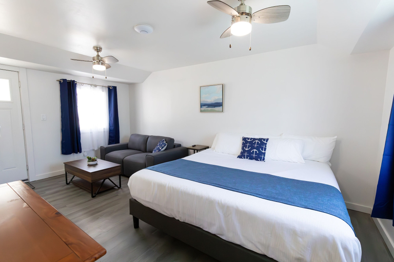 Bedroom 2, Anchor Bay Inn and Suites, Erie