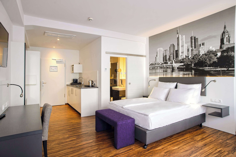 Bedroom 9