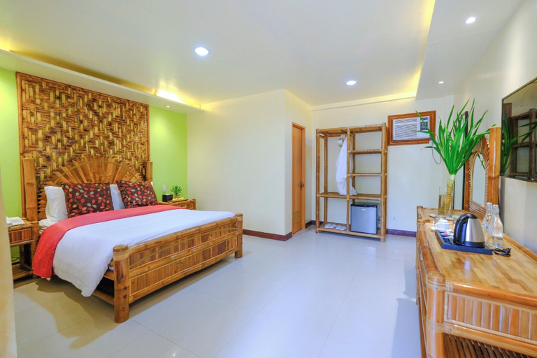 Bedroom 3, Malapascua Exotic Island Dive and Beach Resort, Daanbantayan