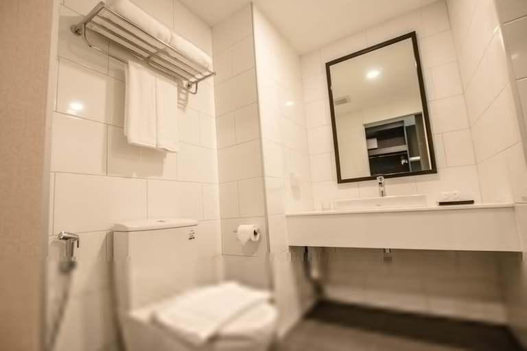 Bathroom 5, Hotel MAYU Chiang Mai, Muang Chiang Mai