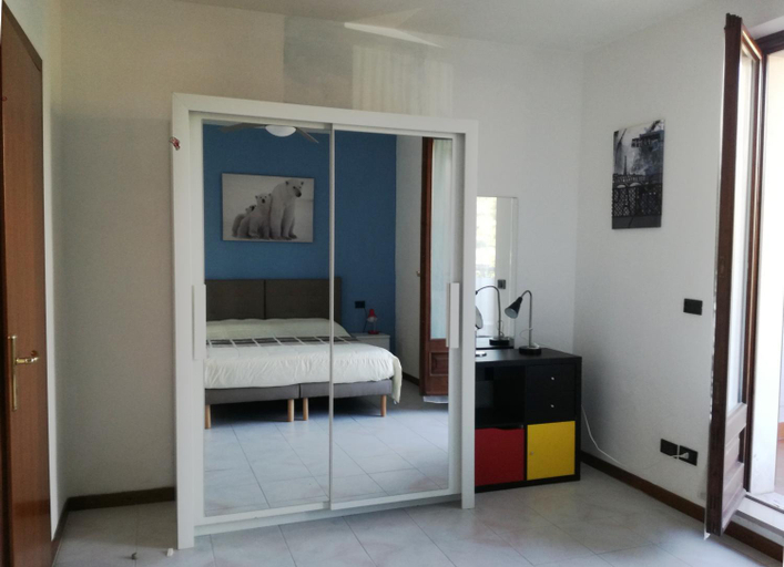 Bedroom 3, Le Giare Apartments Garda, Verona