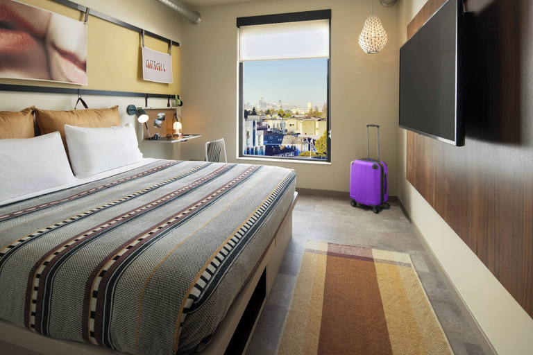 Bedroom 2, Moxy Oakland Uptown, Alameda