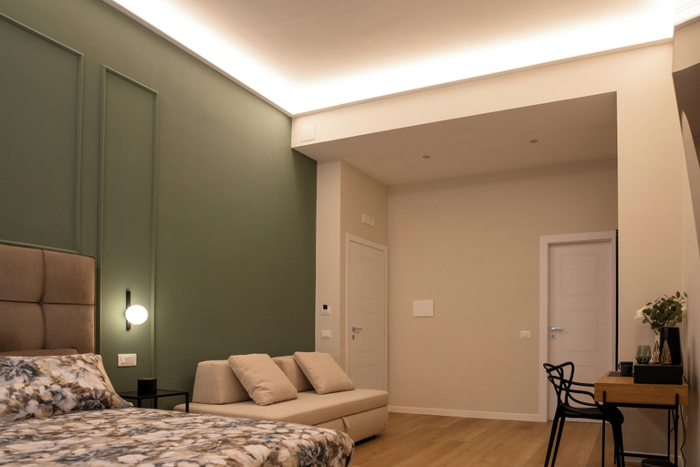 Bedroom 2, Suite 33, Napoli